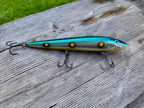 Islure Tuikkari M Koukkukunkku special